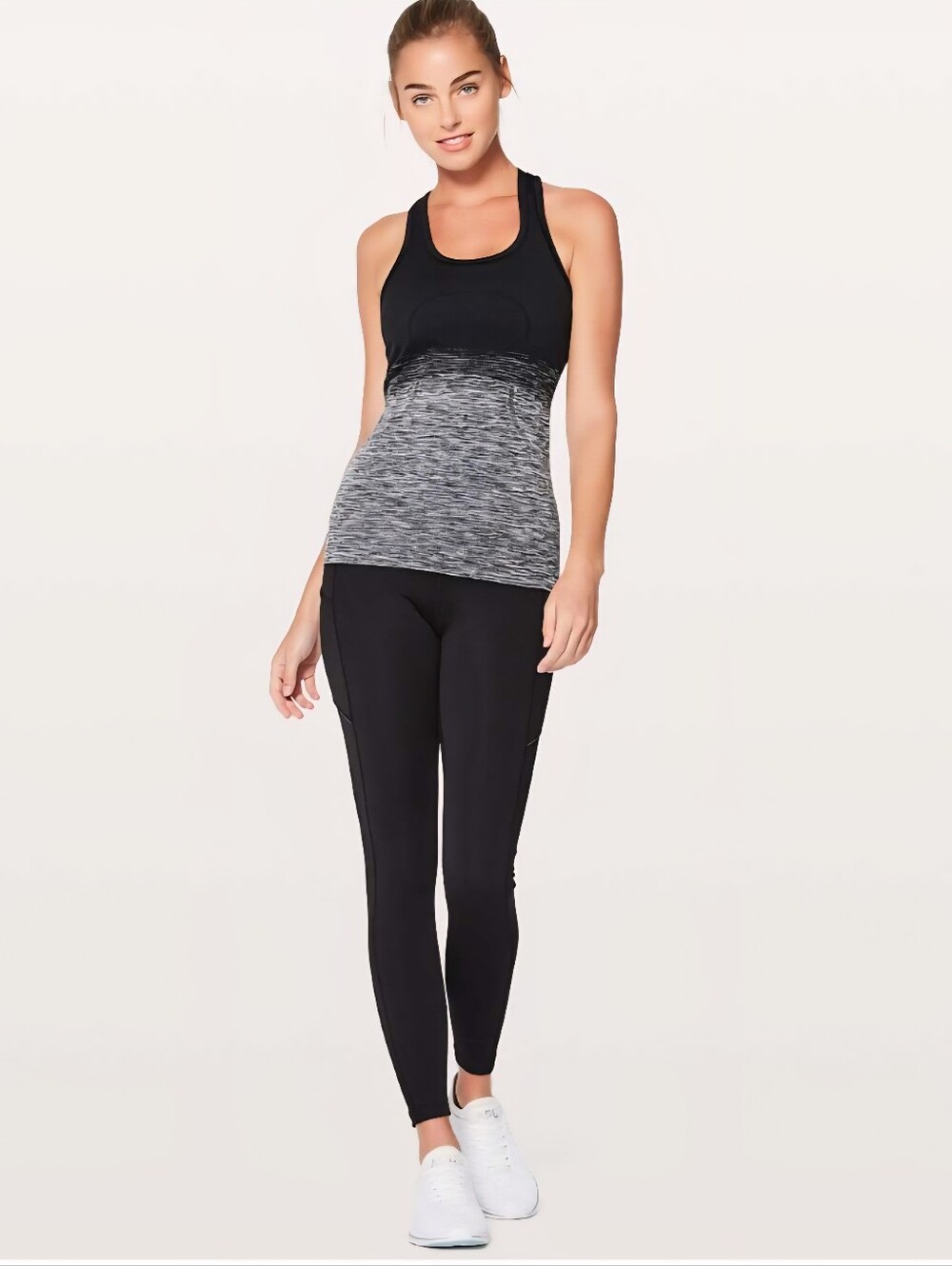 Lululemon Swiftly Tech Racerback Tank Size 8 White Black Seamless Athletic Top - Picture 2 of 9